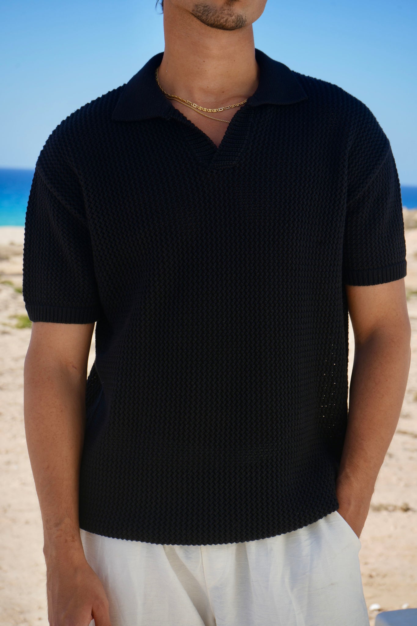 Black knitted shirt