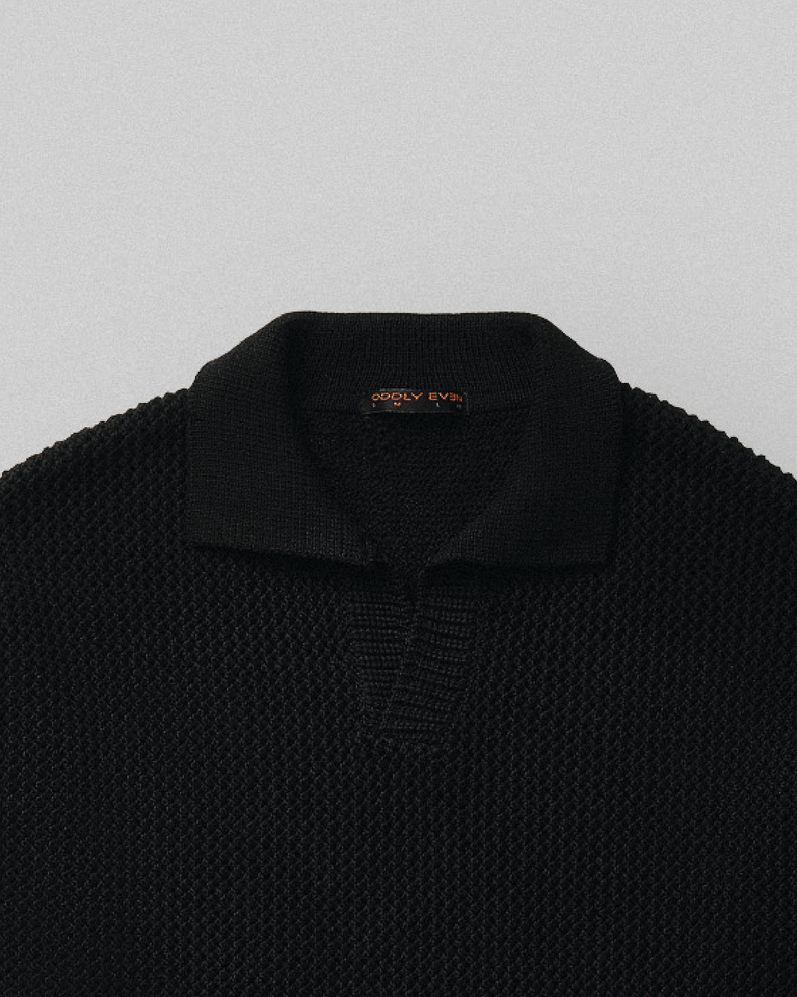 Black knitted shirt